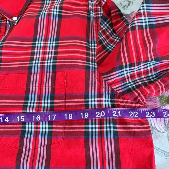 OLD NAVY Mens Classic Regular Fit Button Down Shirt Winters Day Red Plaid Large - Picture 8 of 9
